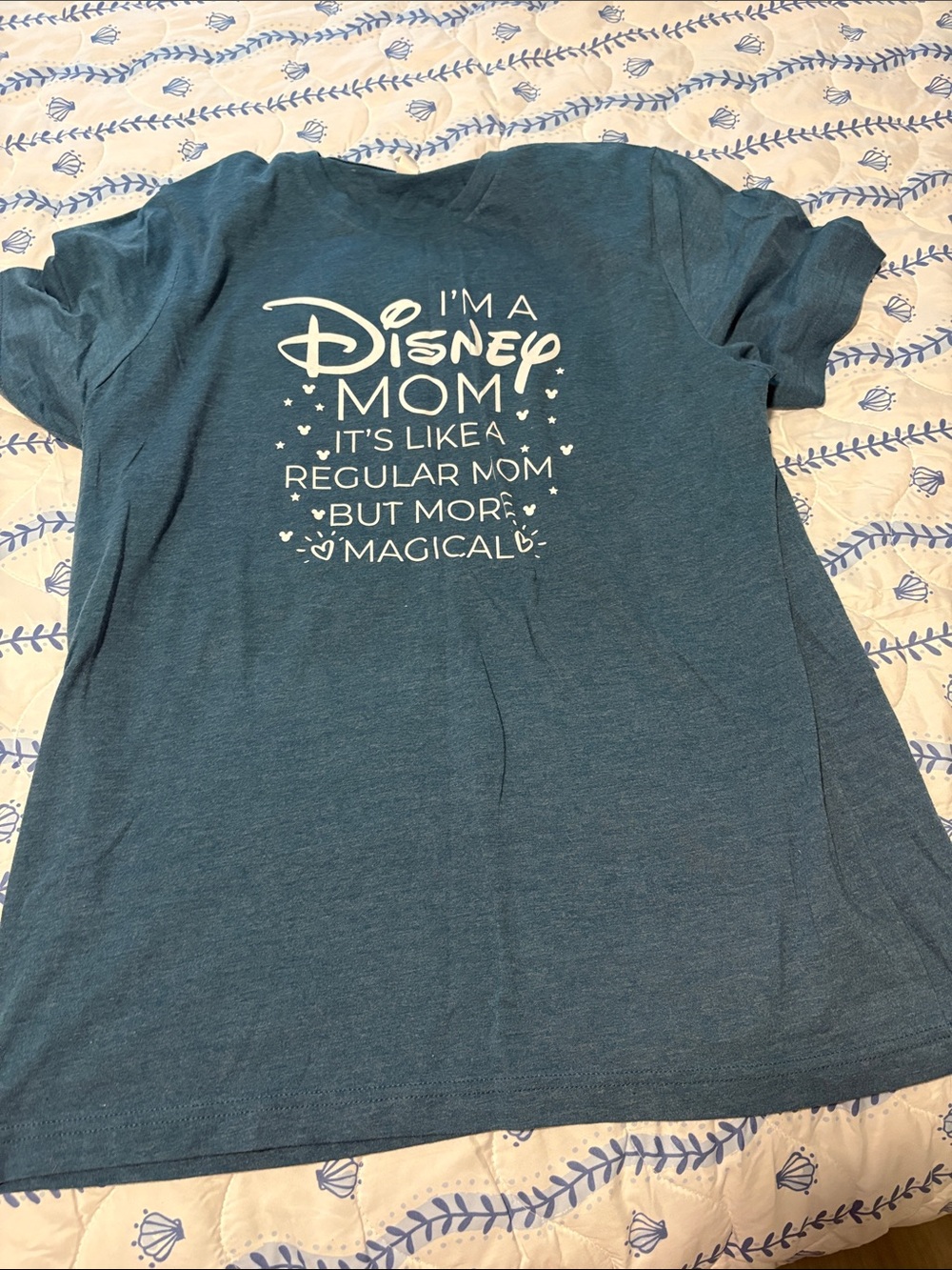 Disney Teal Graphic Tee with White 'I'm a Disney Mom' Print